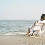 Un couple sur la plage