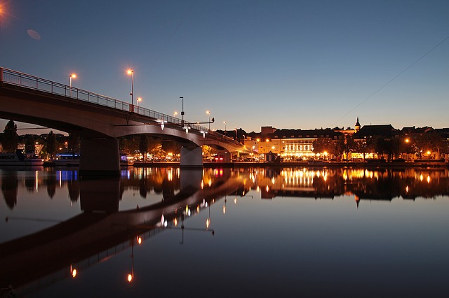 Paysage de nuit à Remich au Luxembourg