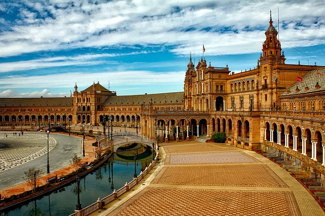 La Plaza à Séville en Espagne