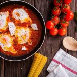 La shakshuka un plat israélien populaire